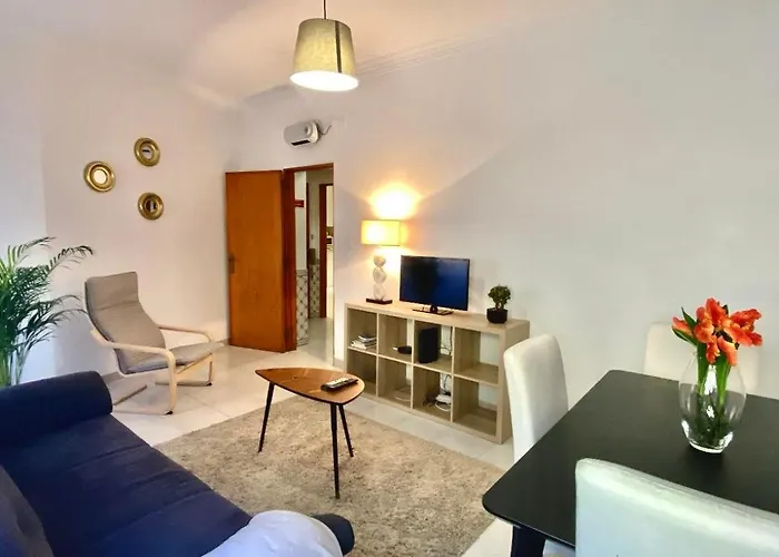 Chiado Apartment With Terrace 1